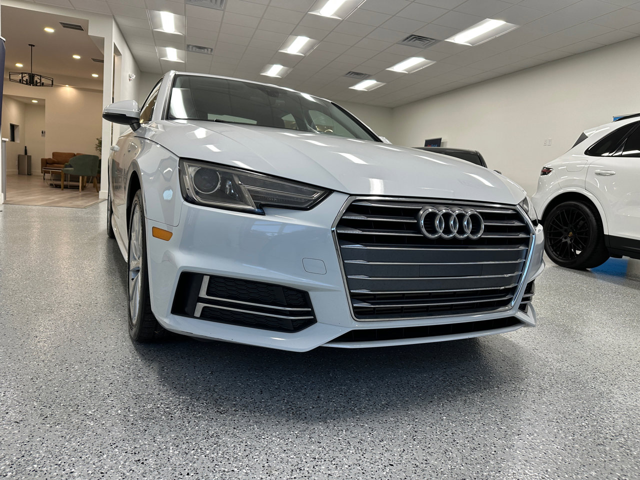 Used 2018 Audi A4 2.0T Ultra Premium w/ Convenience Package image 12