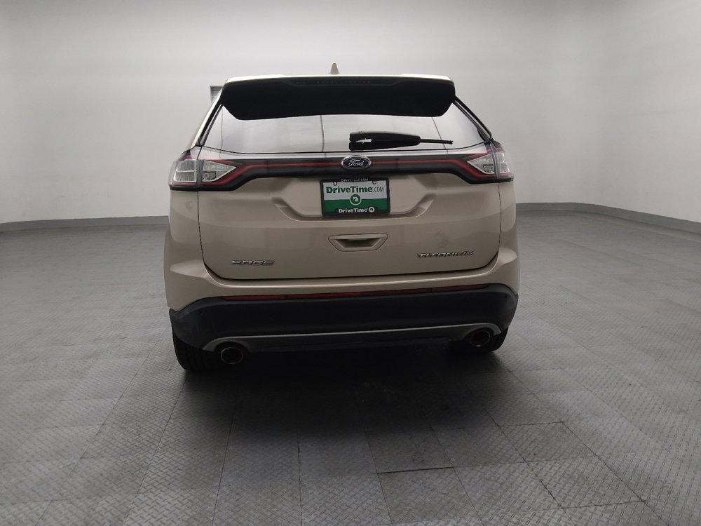 Used 2018 Ford Edge Titanium FWD image 6