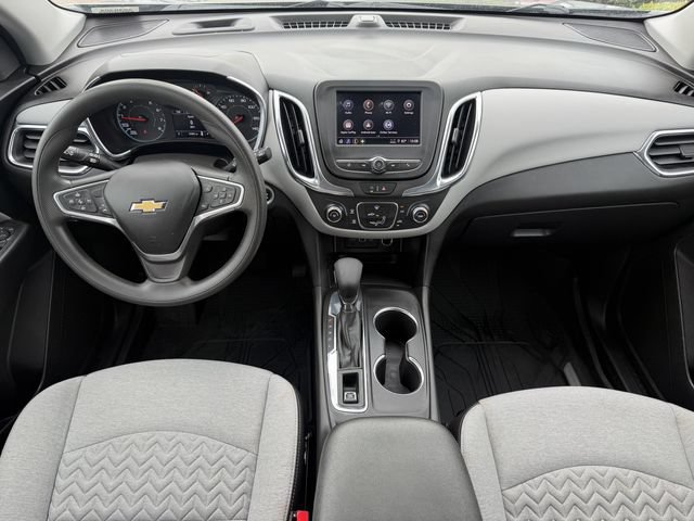 Used 2023 Chevrolet Equinox LS w/ LPO, Floor Liner Package FWD image 9