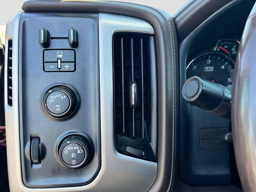 Used 2018 GMC Sierra 1500 SLT AWD/4WD image 10