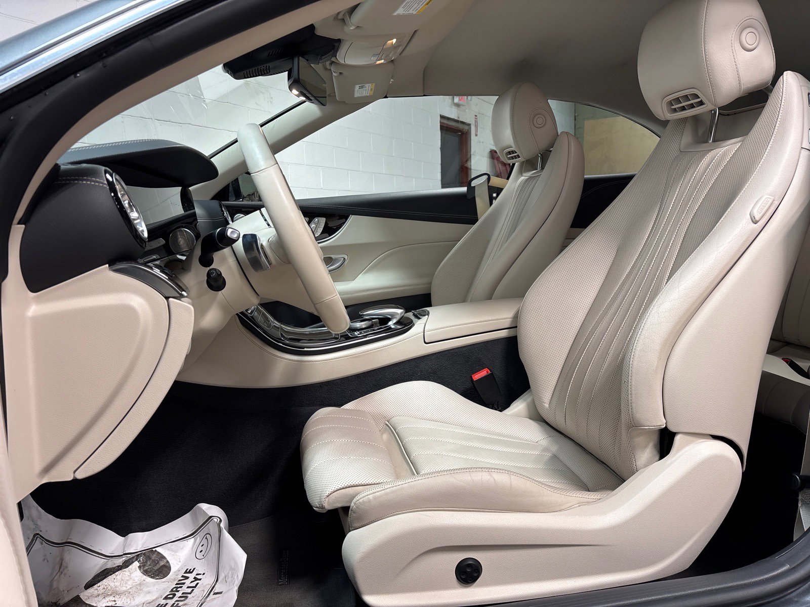 Used 2022 Mercedes-Benz E 450 4MATIC Cabriolet image 24