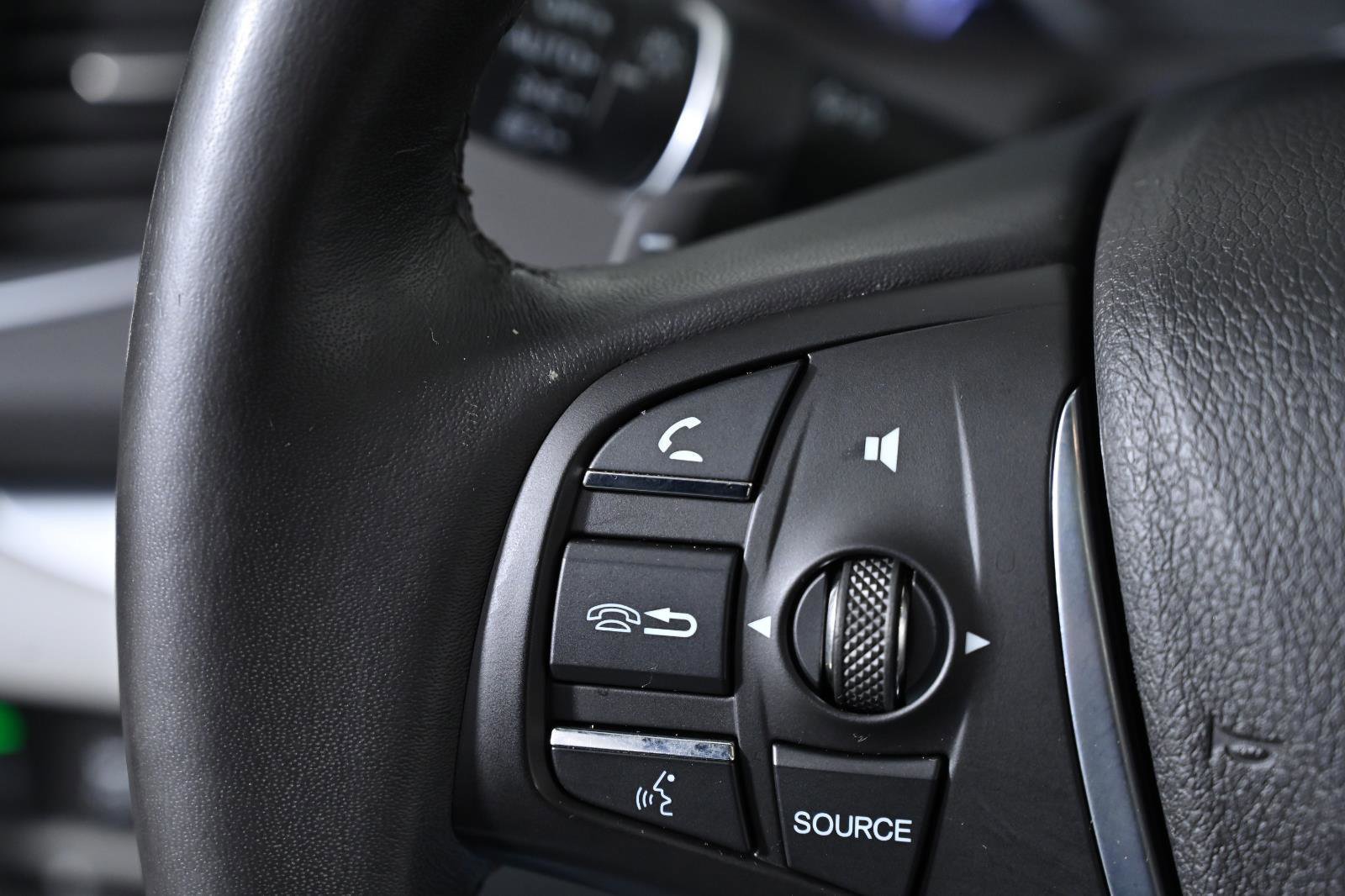 Used 2015 Acura TLX w/ Technology Package image 13