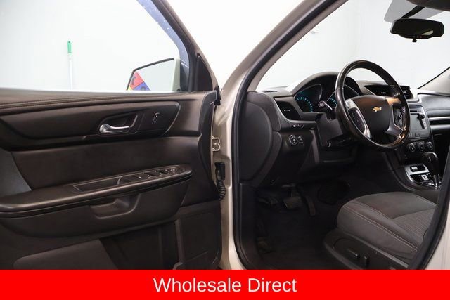 Used 2015 Chevrolet Traverse LT AWD/4WD image 8