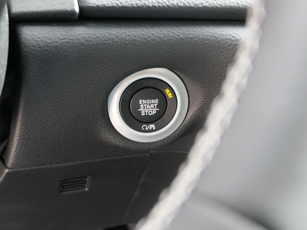 New 2026 Chrysler Pacifica Select image 13