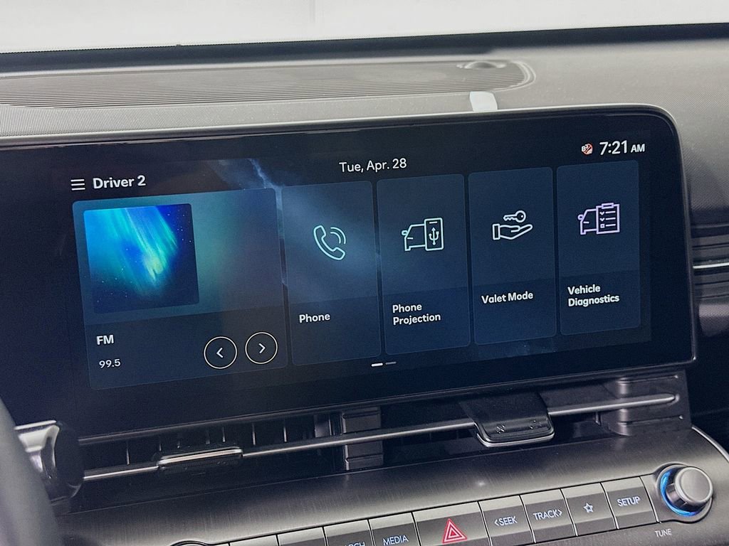 Used 2025 Hyundai Kona SEL FWD image 25