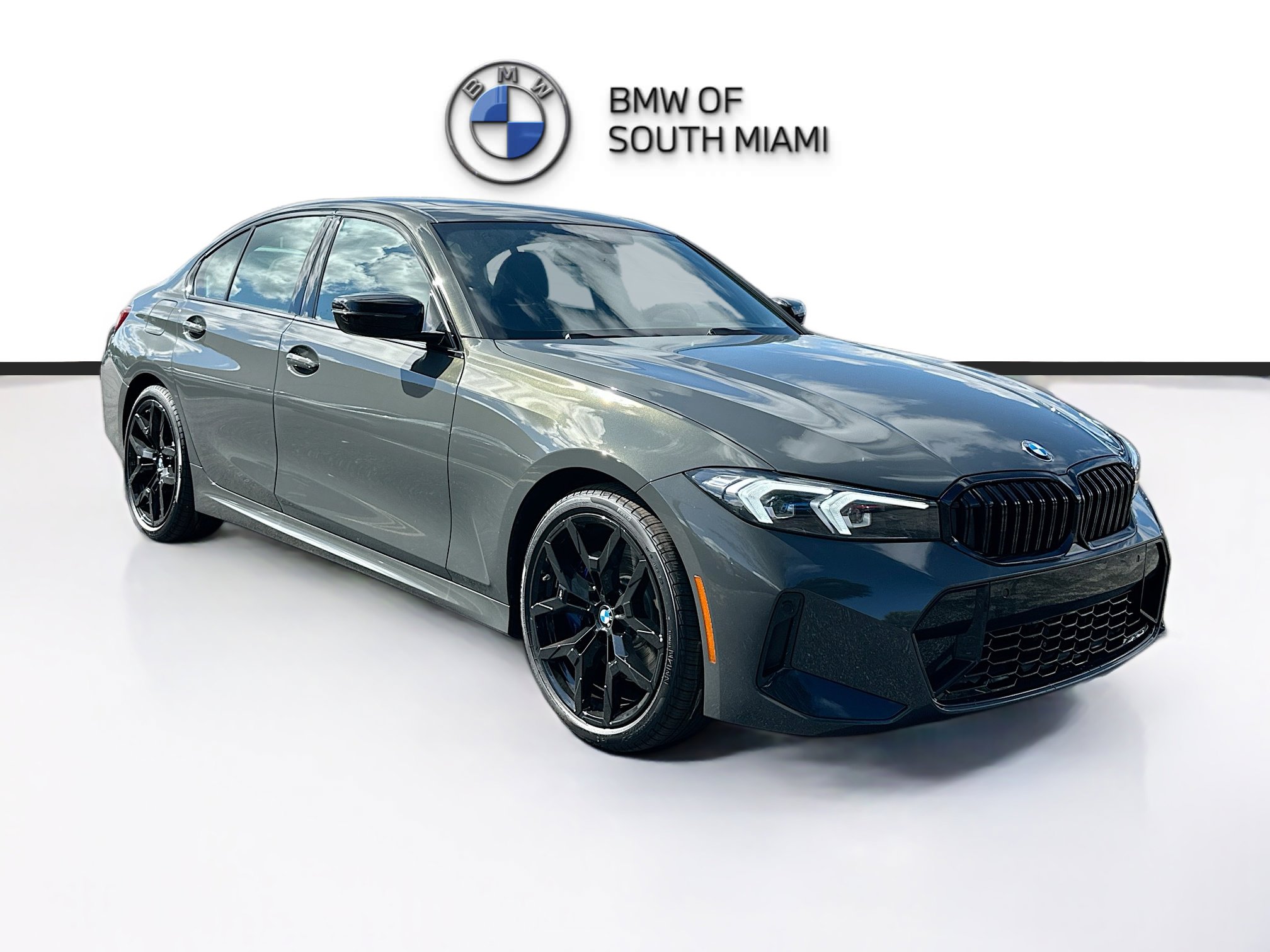 New 2026 BMW 330i Sedan w/ M Sport Package