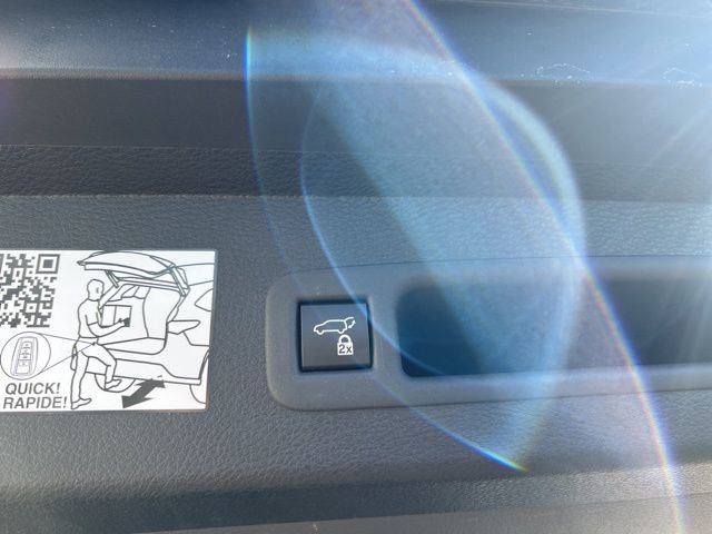 Used 2024 Toyota Sienna XSE image 24