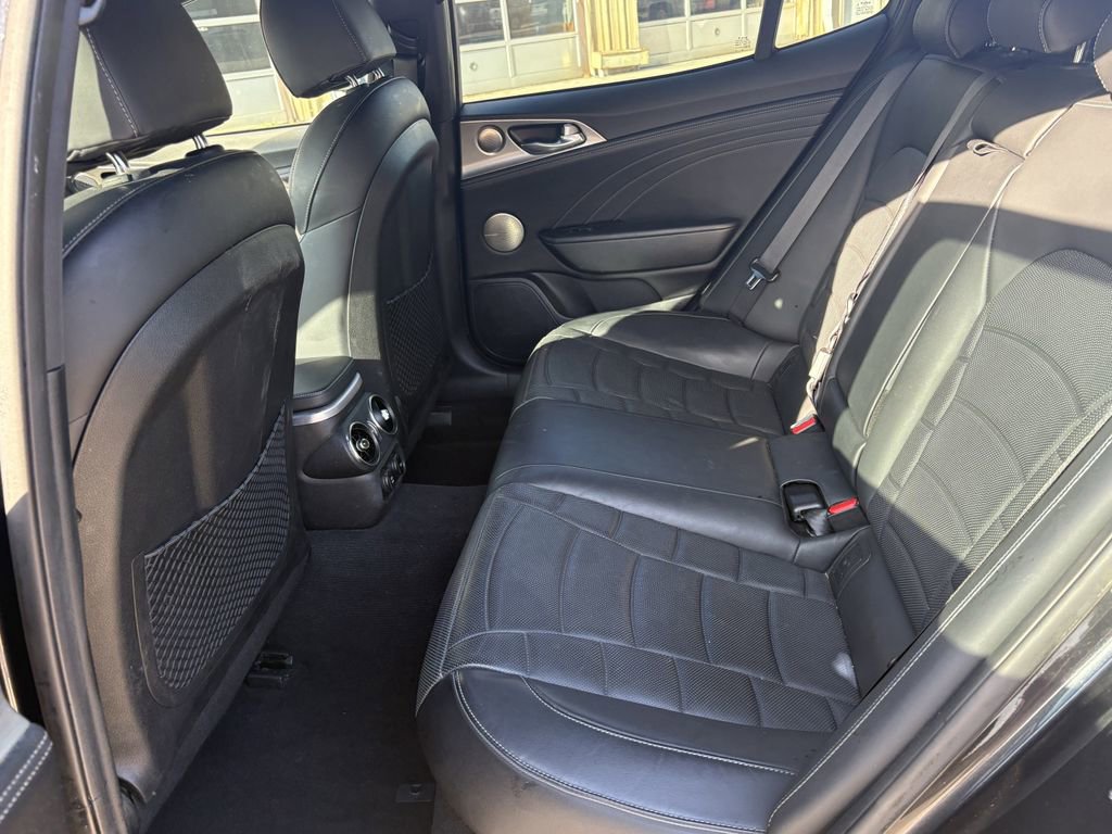 Certified 2023 Kia Stinger GT2 image 25