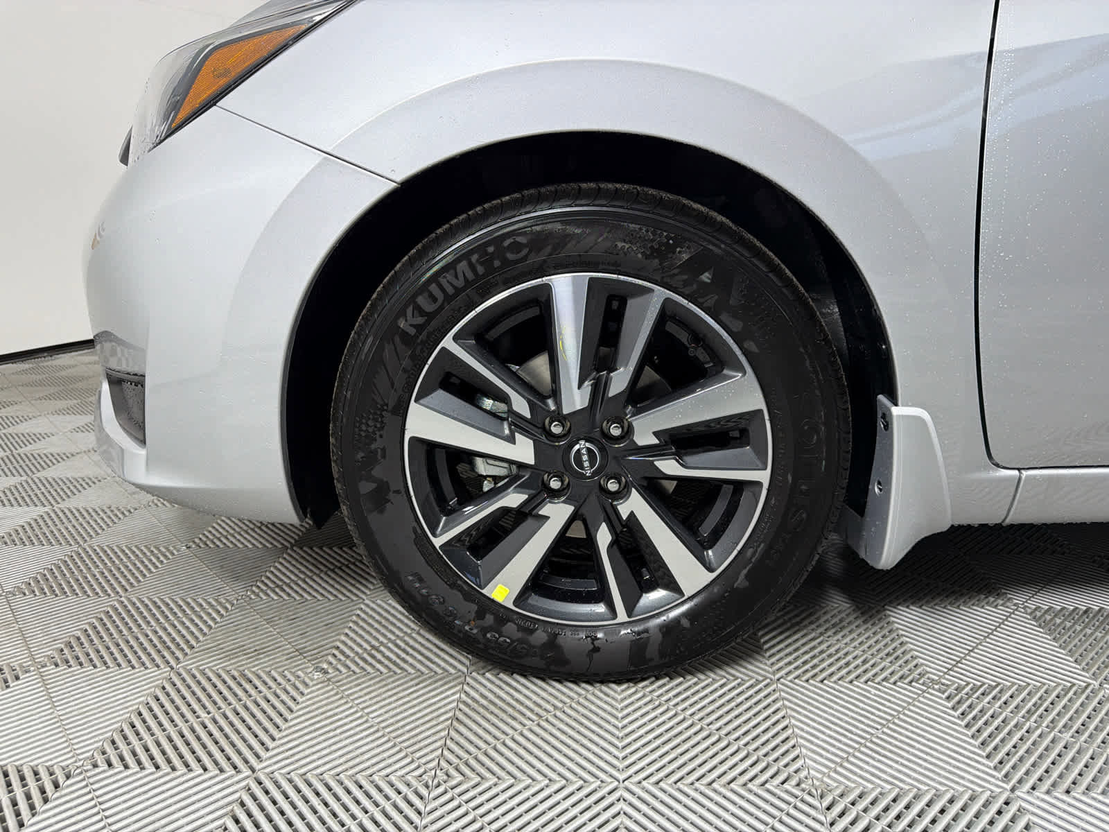 New 2025 Nissan Versa SV w/ Trunk Package image 11