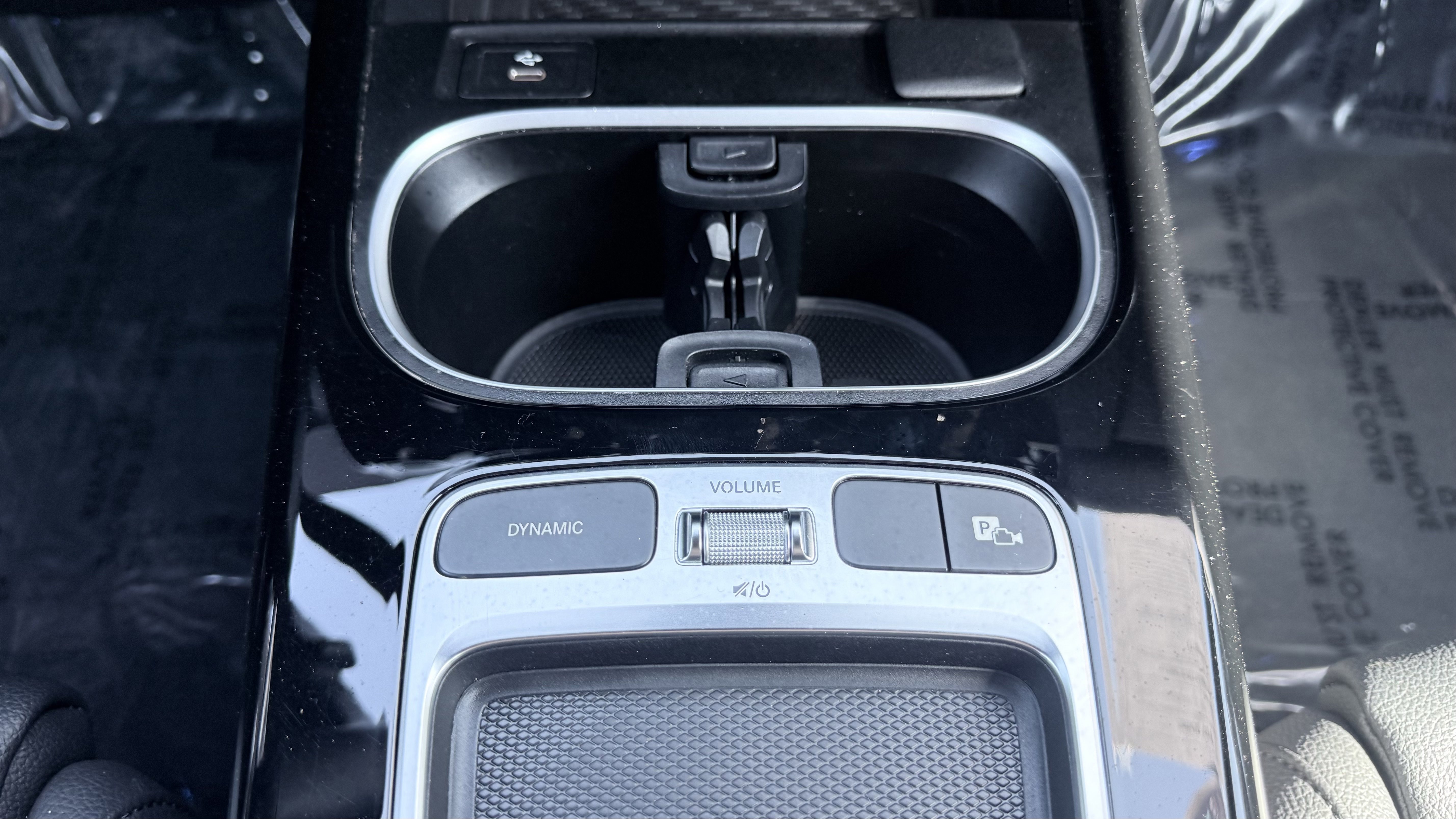 Used 2025 Mercedes-Benz CLA 250 image 65