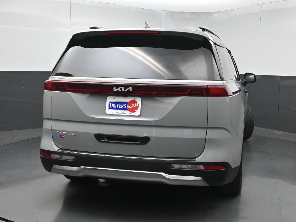 Used 2024 Kia Carnival SX Prestige FWD image 41