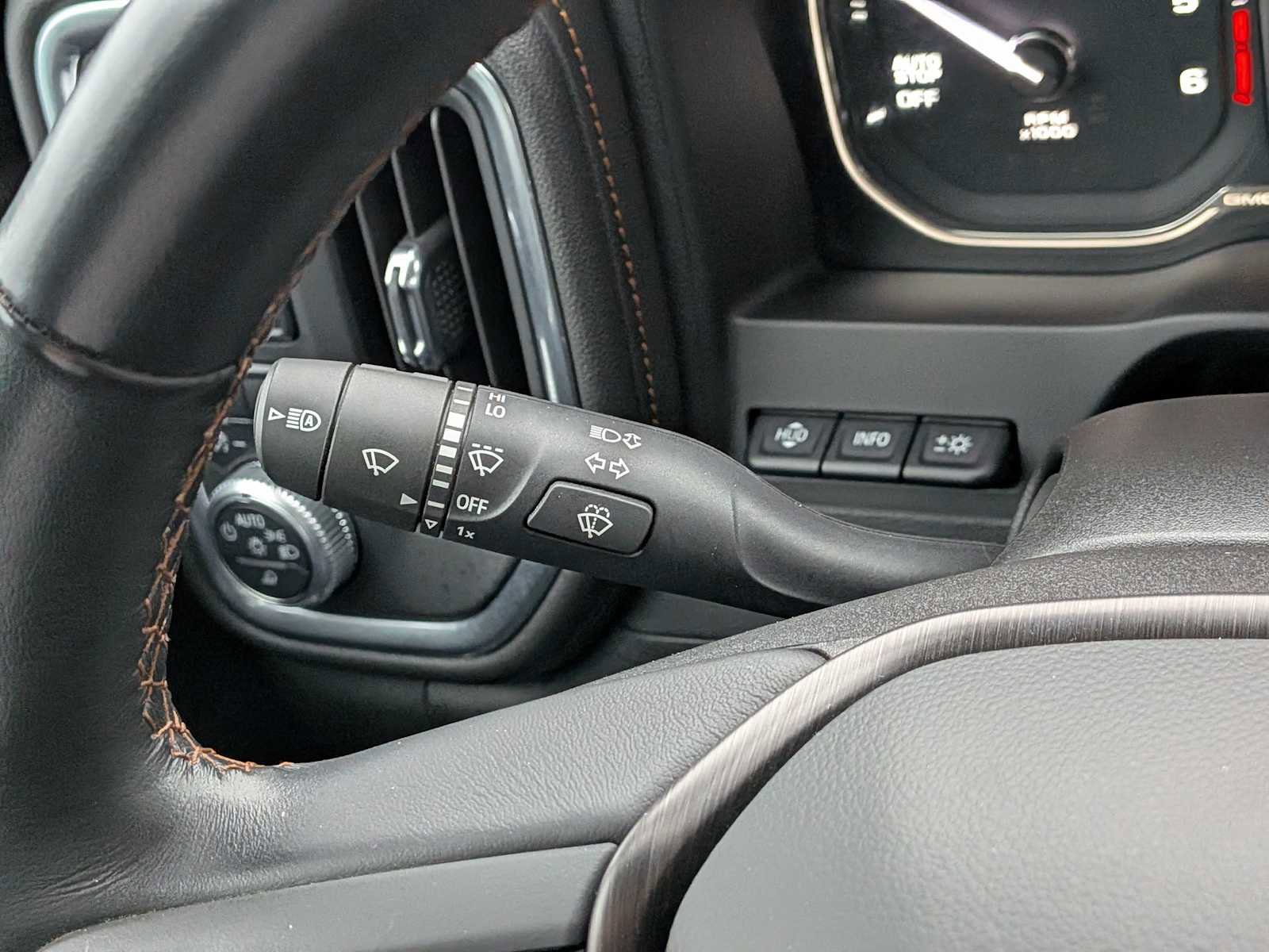 Used 2020 GMC Sierra 1500 AT4 w/ AT4 Premium Package image 28