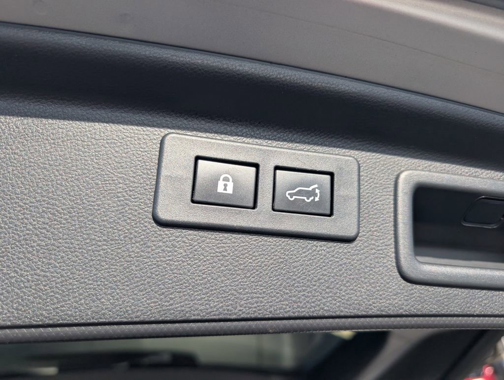 Used 2019 Subaru Forester Premium image 10