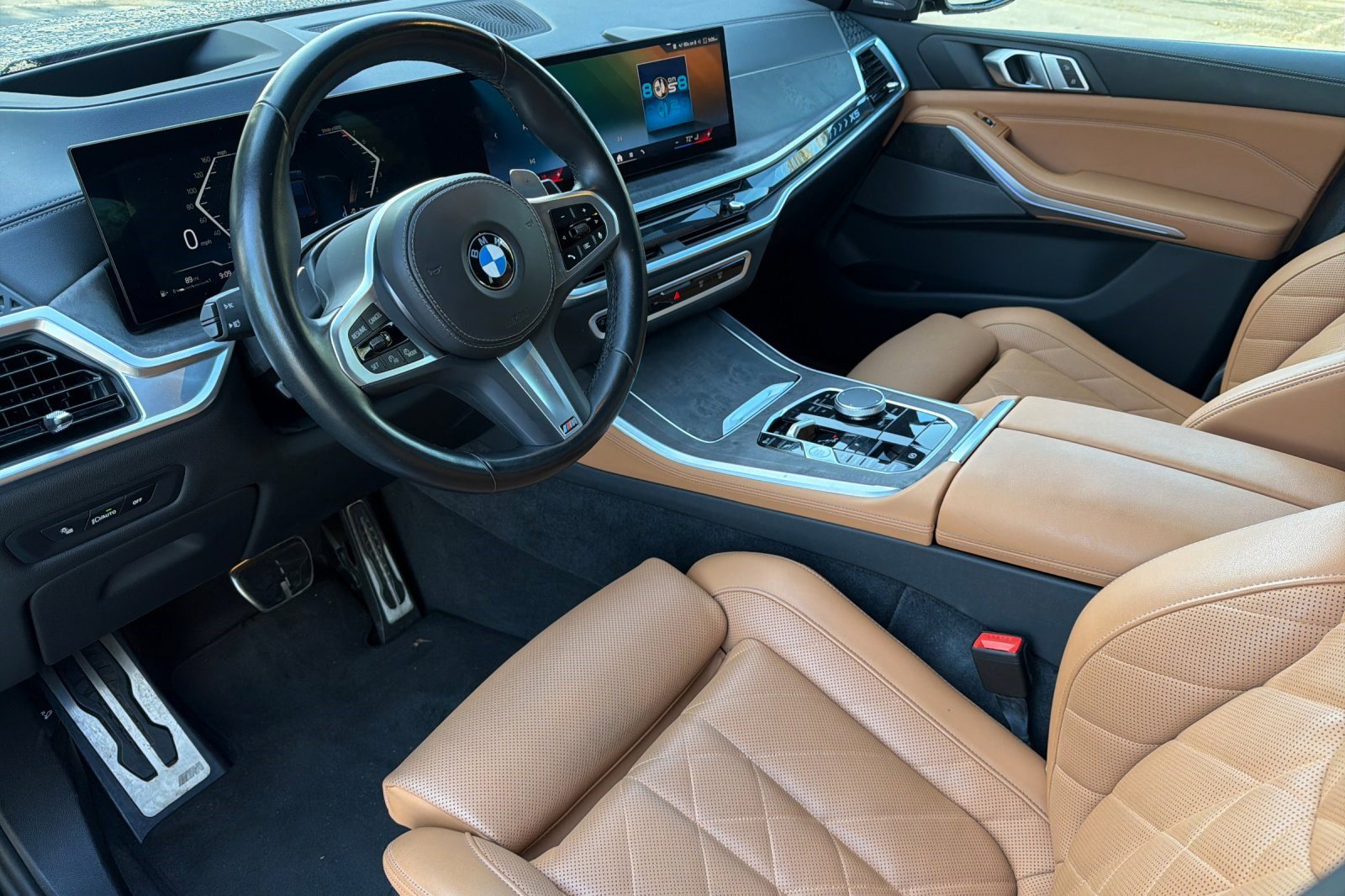 Certified 2024 BMW X5 xDrive40i w/ M Sport Package image 11