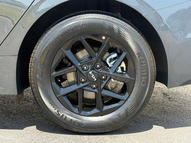 Used 2026 Kia K5 LXS FWD image 16