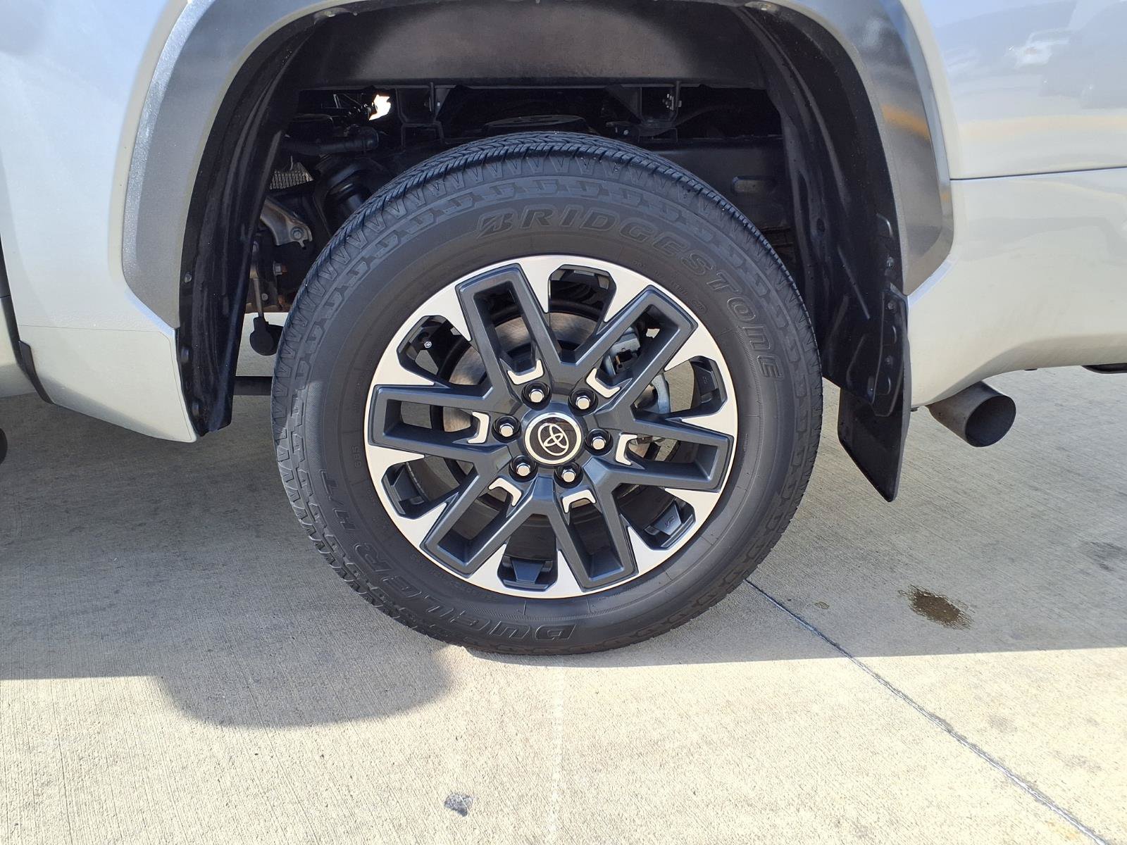 Used 2024 Toyota Tundra Limited w/ Power Package AWD/4WD image 9