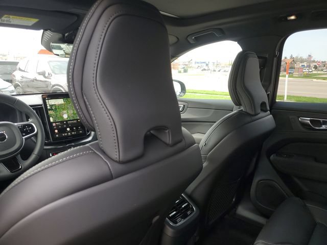 New 2026 Volvo XC60 B5 Ultra w/ Protection Package Premier AWD/4WD image 30