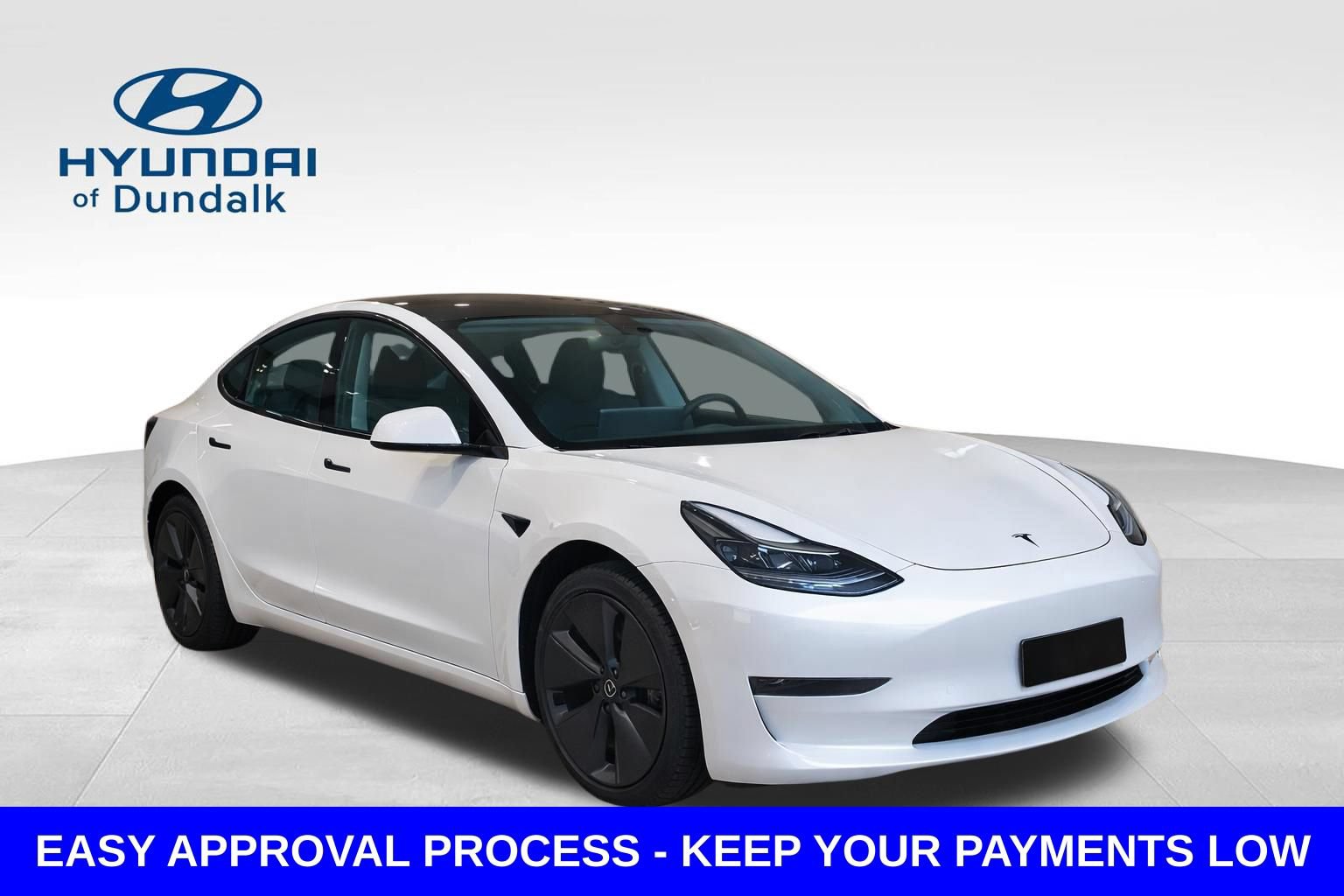 Used 2023 Tesla Model 3 Standard Range RWD image 3