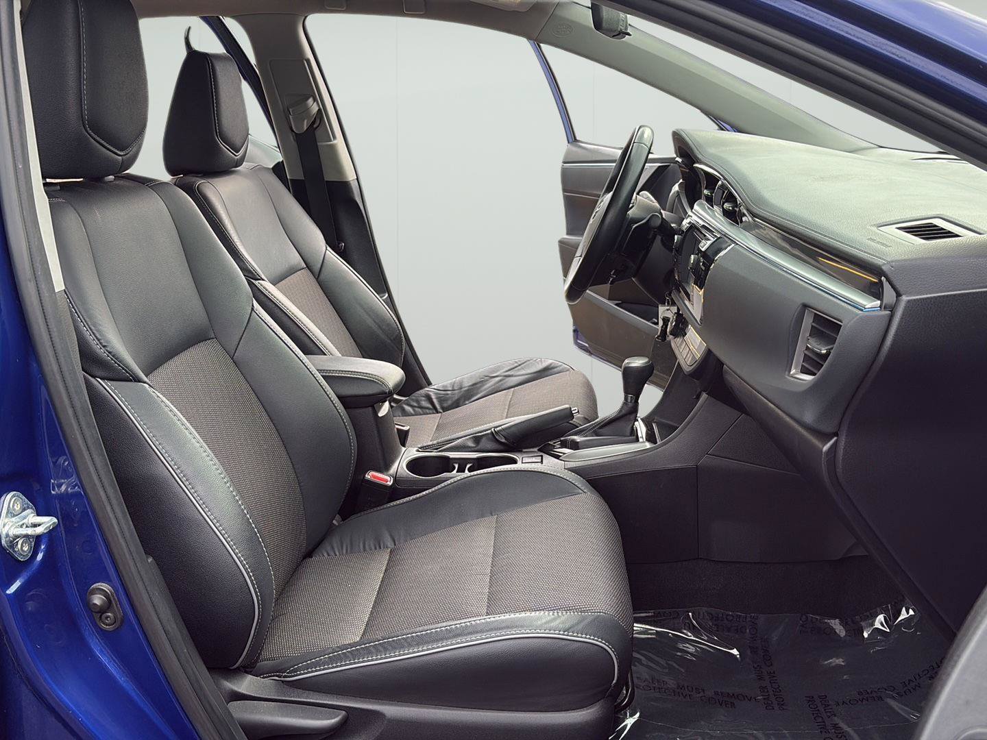 Used 2015 Toyota Corolla S FWD image 12