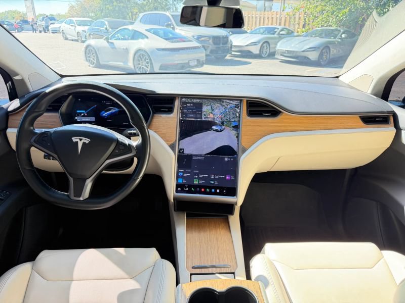 Used 2018 Tesla Model X 100D AWD/4WD image 23