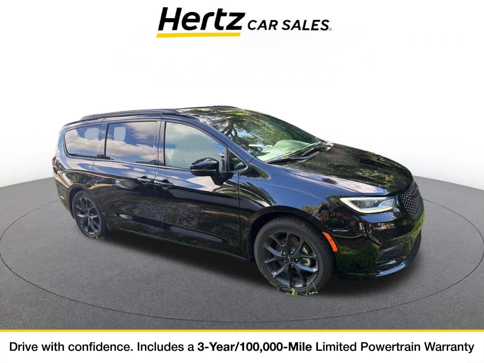 Used 2025 Chrysler Pacifica Limited FWD image 1