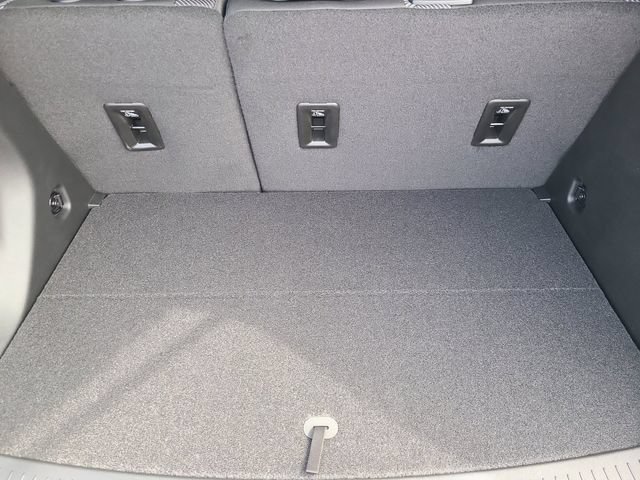 New 2027 Chevrolet Bolt LT FWD image 5