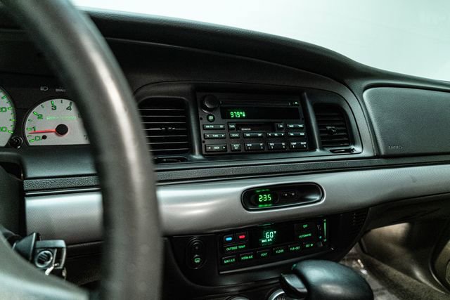Used 2003 Mercury Marauder RWD image 25