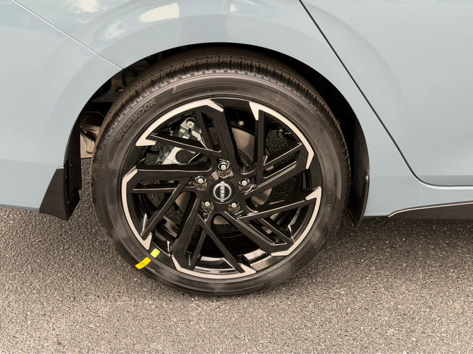 New 2026 Nissan Sentra SR FWD image 10