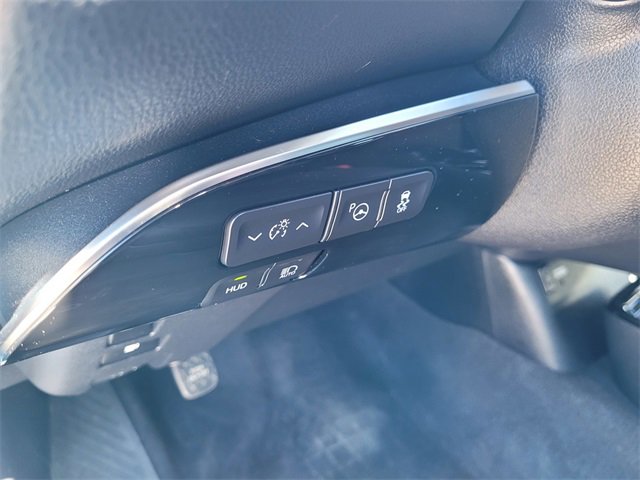 Used 2019 Toyota Prius Prime Advanced image 17