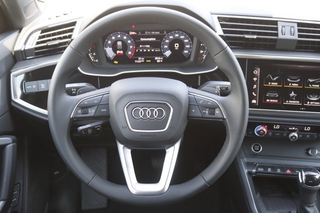 New 2025 Audi Q3 2.0T Premium image 20