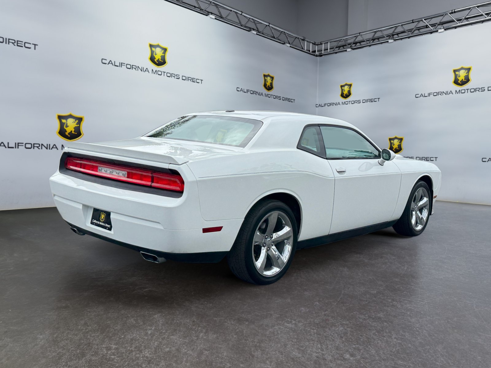 Used 2012 Dodge Challenger R/T RWD image 5