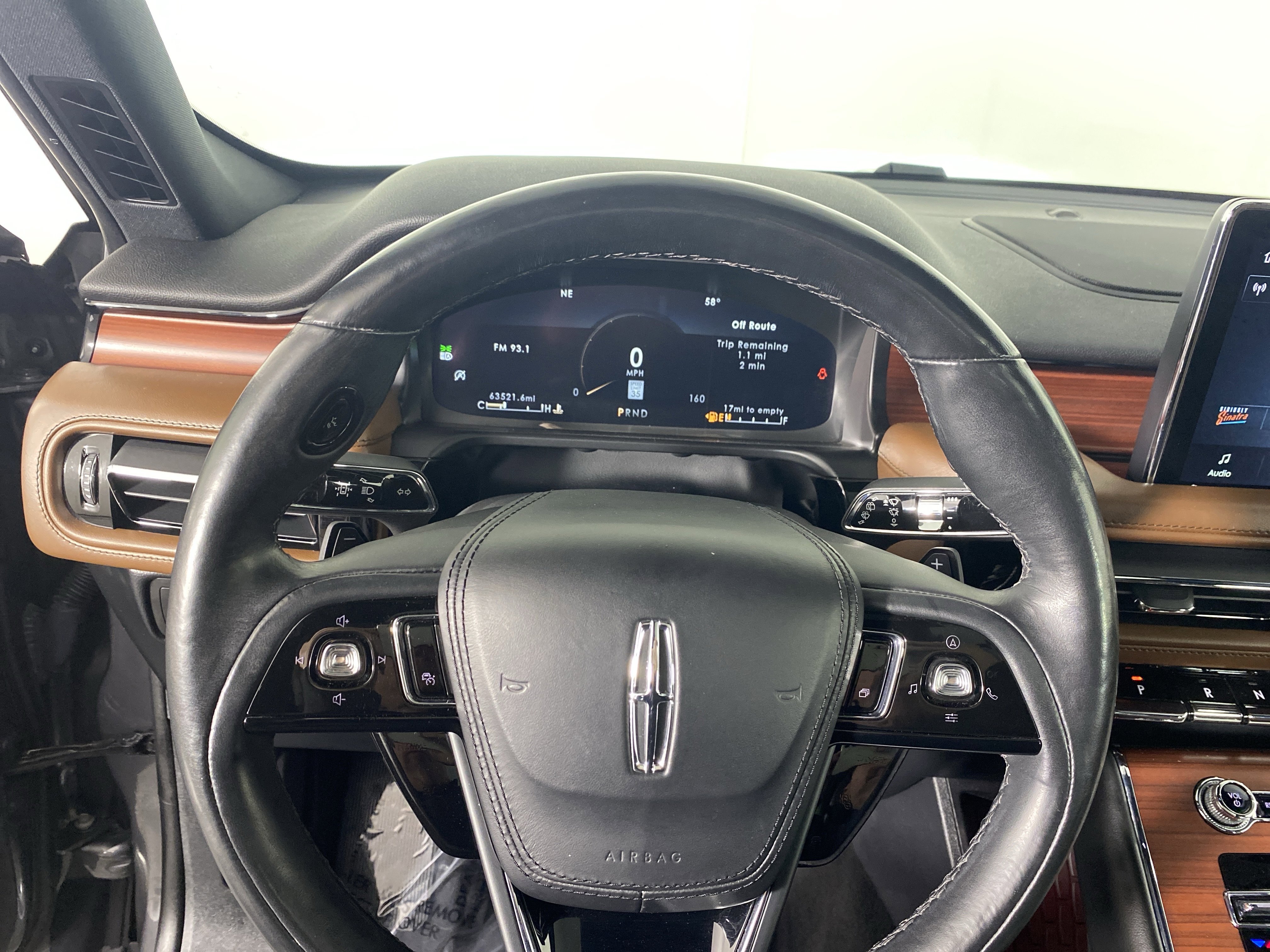 Used 2021 Lincoln Aviator Reserve w/ Equipment Group 208A image 22