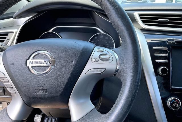 Used 2017 Nissan Murano Platinum w/ Platinum Technology Package AWD/4WD image 12