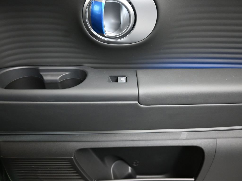 Used 2026 Hyundai Ioniq 9 SEL image 15