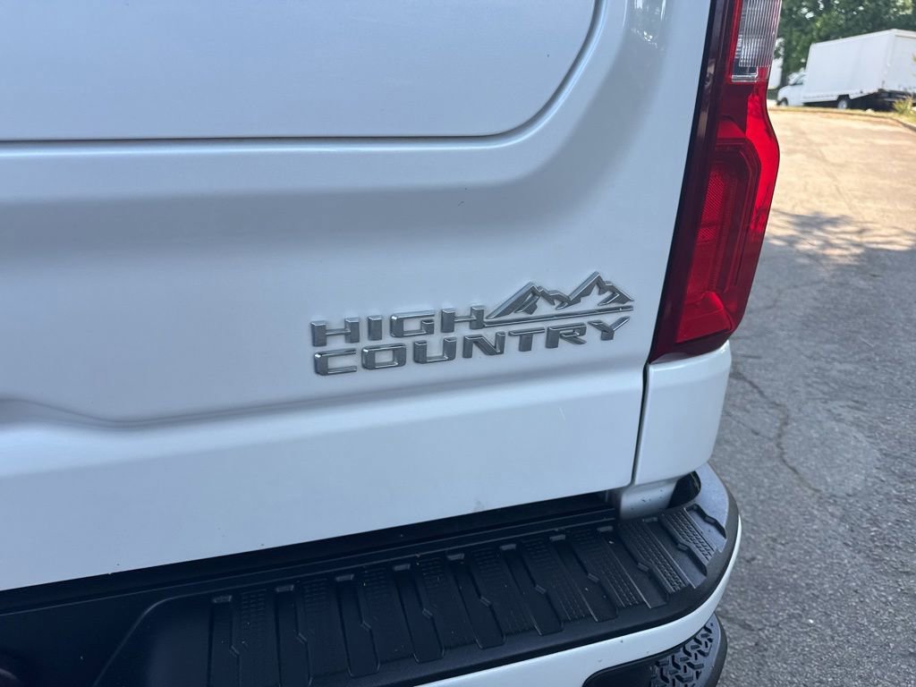Used 2021 Chevrolet Silverado 1500 High Country w/ Technology Package AWD/4WD image 35