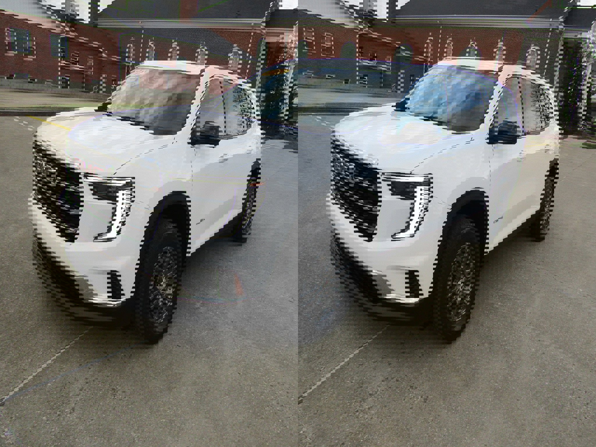 Used 2025 GMC Acadia Elevation image 7