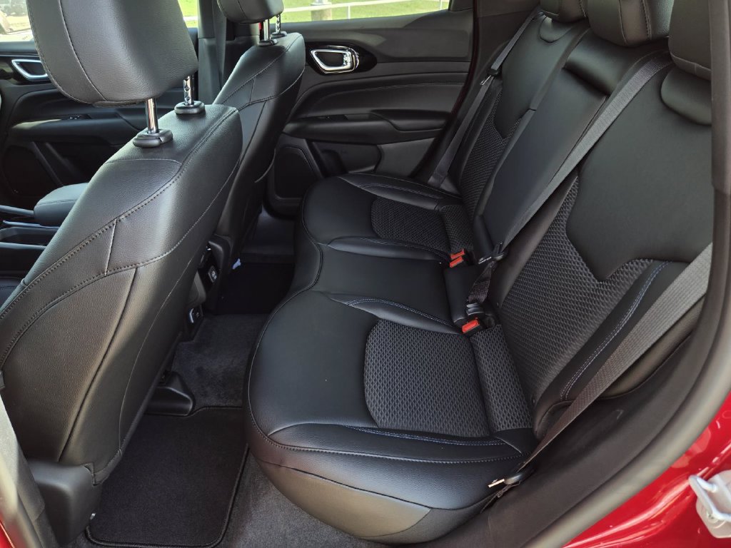 New 2027 Jeep Compass Latitude AWD/4WD image 26