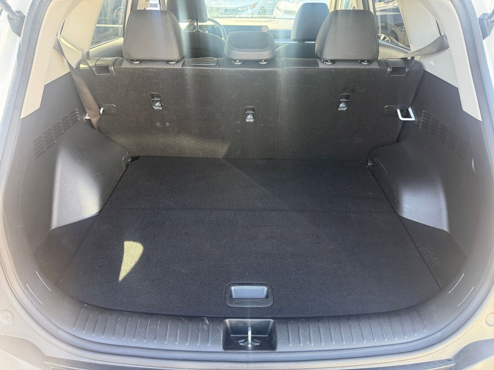 Used 2025 Kia Seltos S image 28