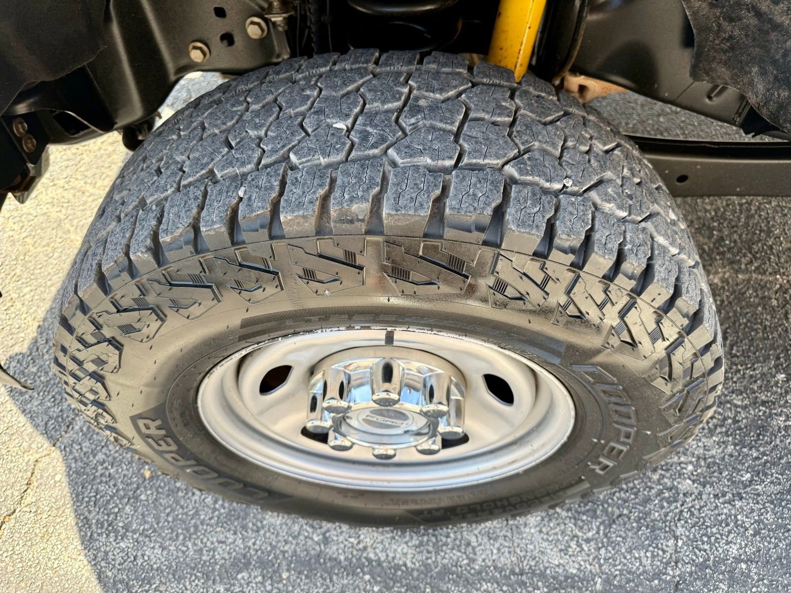 Used 2018 Ford F250 XL w/ Power Equipment Group image 9