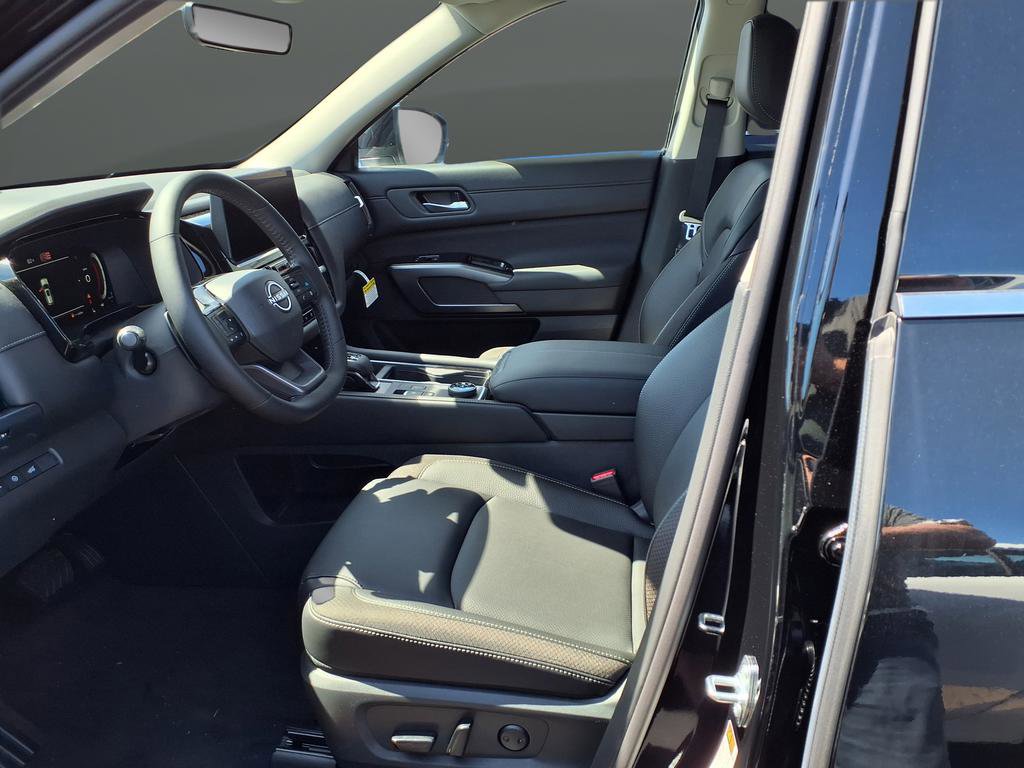 New 2026 Nissan Pathfinder SL AWD/4WD image 40