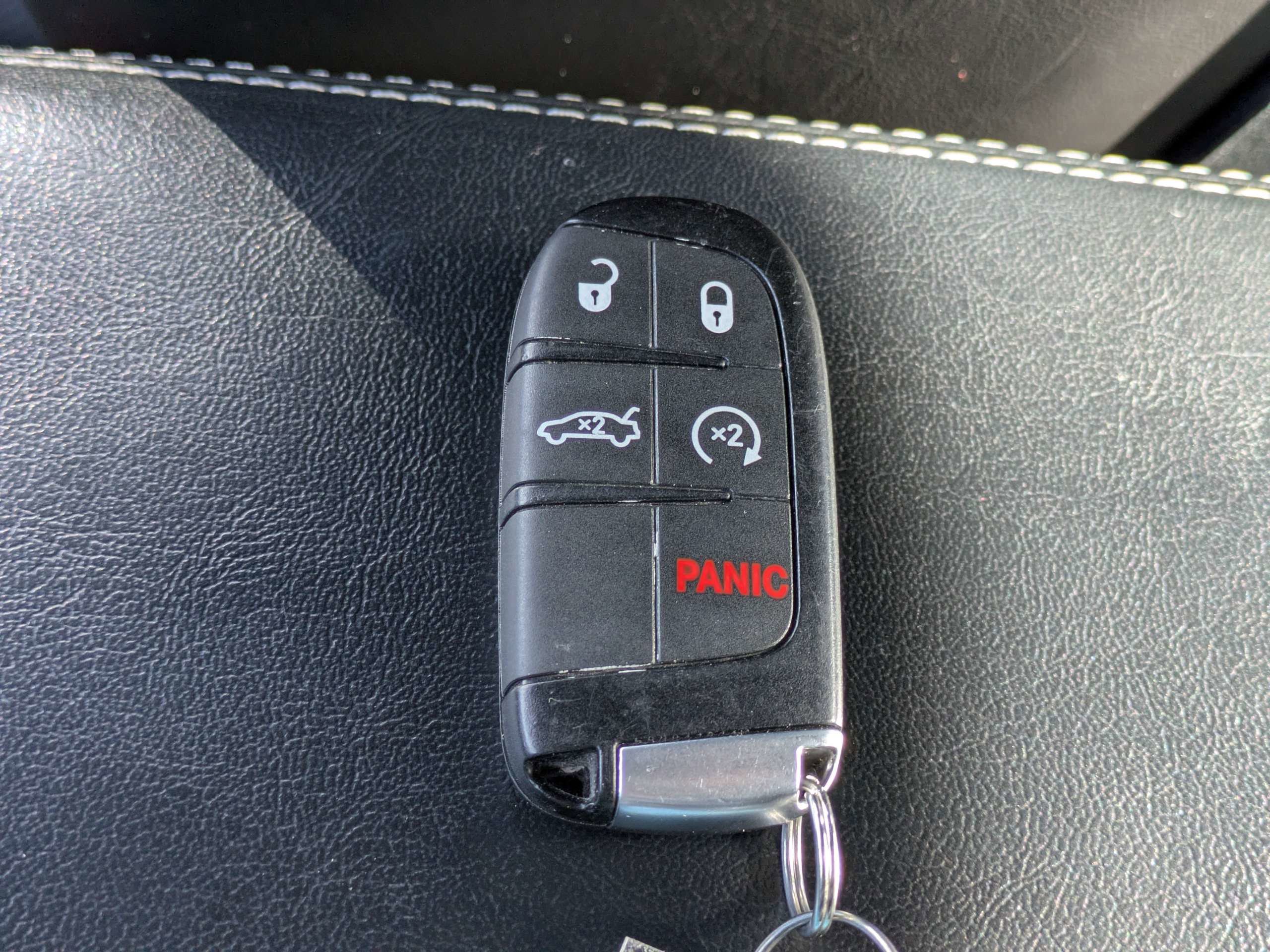 Used 2022 Chrysler 300 S w/ Comfort Group image 9