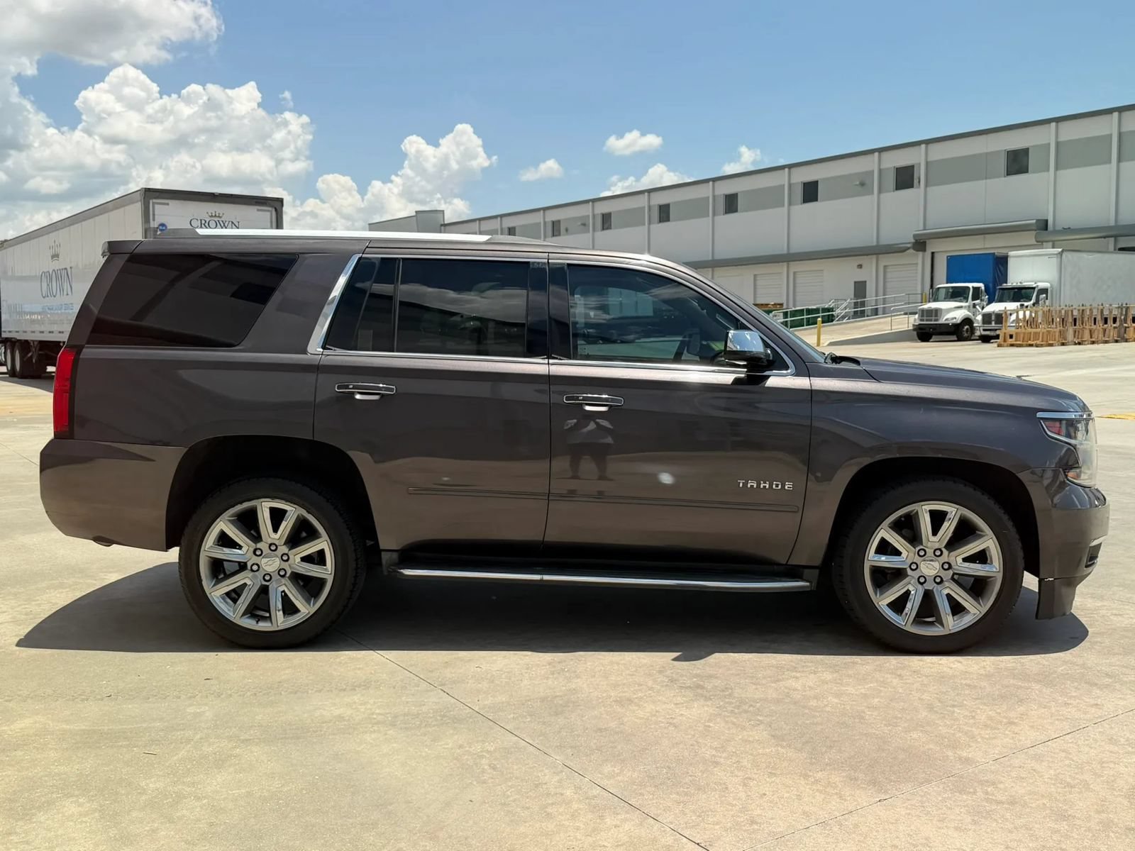Used 2017 Chevrolet Tahoe Premier RWD image 6
