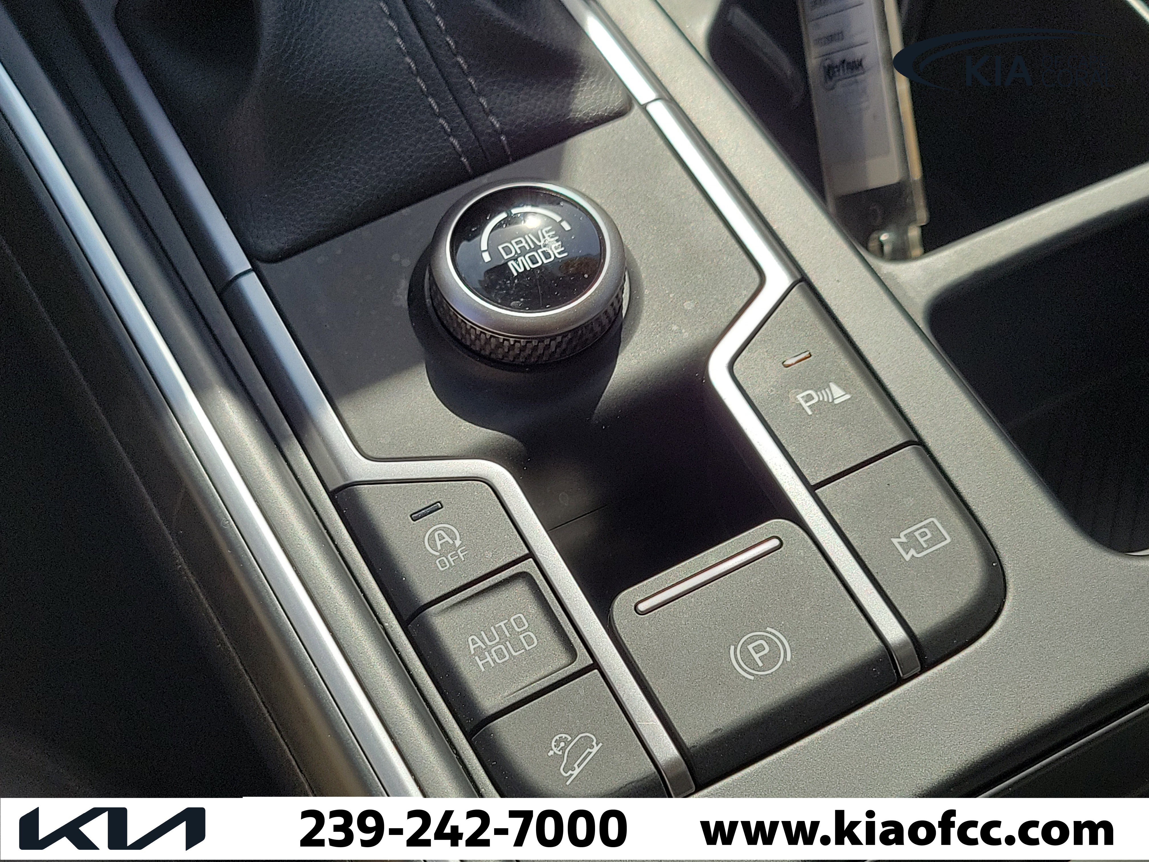 Certified 2024 Kia Sorento S w/ Panoramic Sunroof Package image 30
