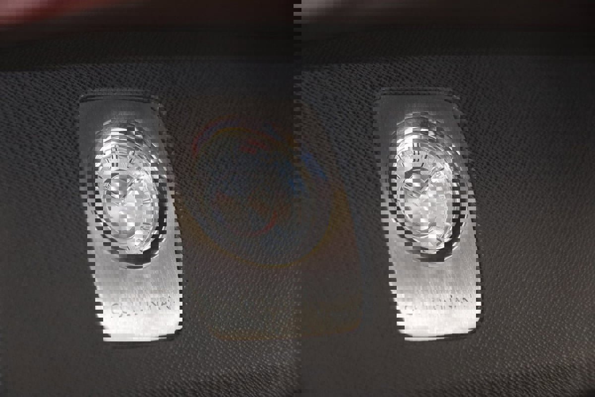 Used 2020 Rolls-Royce Cullinan image 48