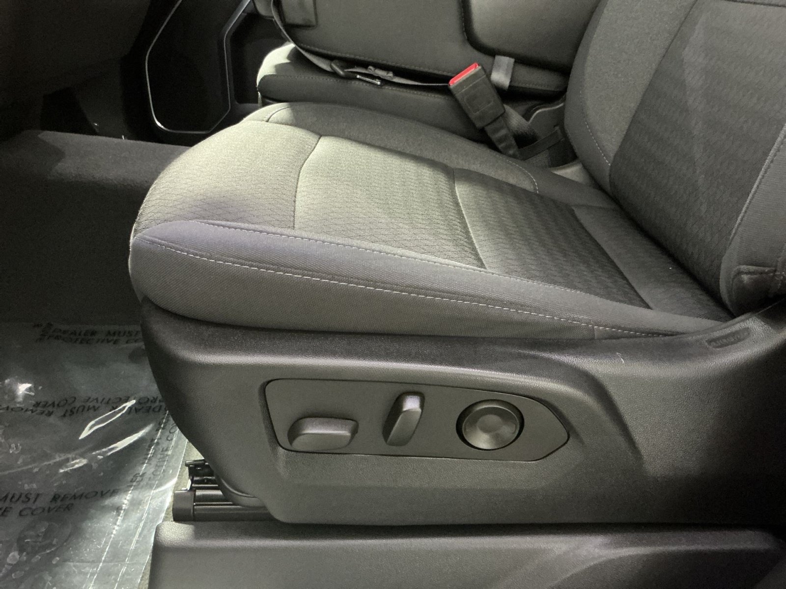 Used 2022 Chevrolet Silverado 1500 LT AWD/4WD image 15