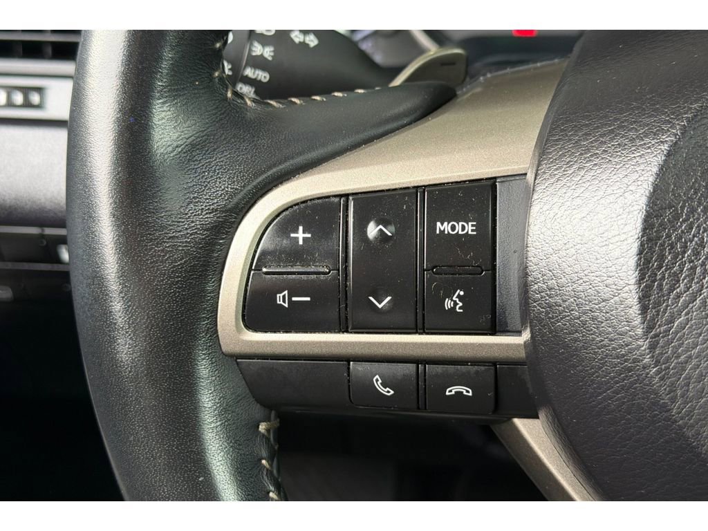 Used 2022 Lexus RX 450h AWD w/ Premium Package image 27