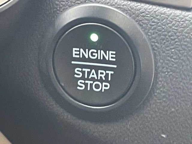 Certified 2020 Ford Escape Titanium image 19