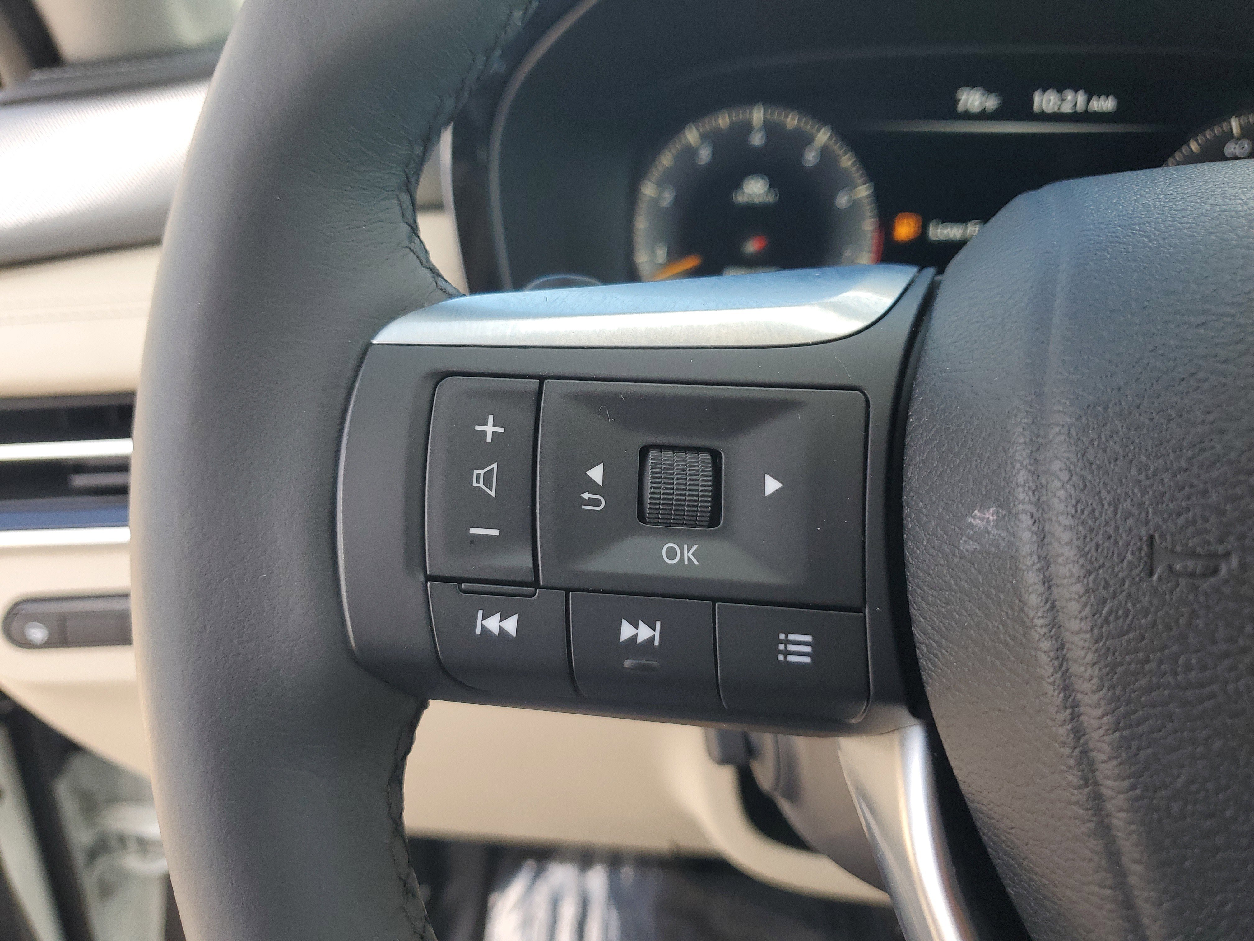 Used 2023 INFINITI QX60 Luxe AWD/4WD image 24