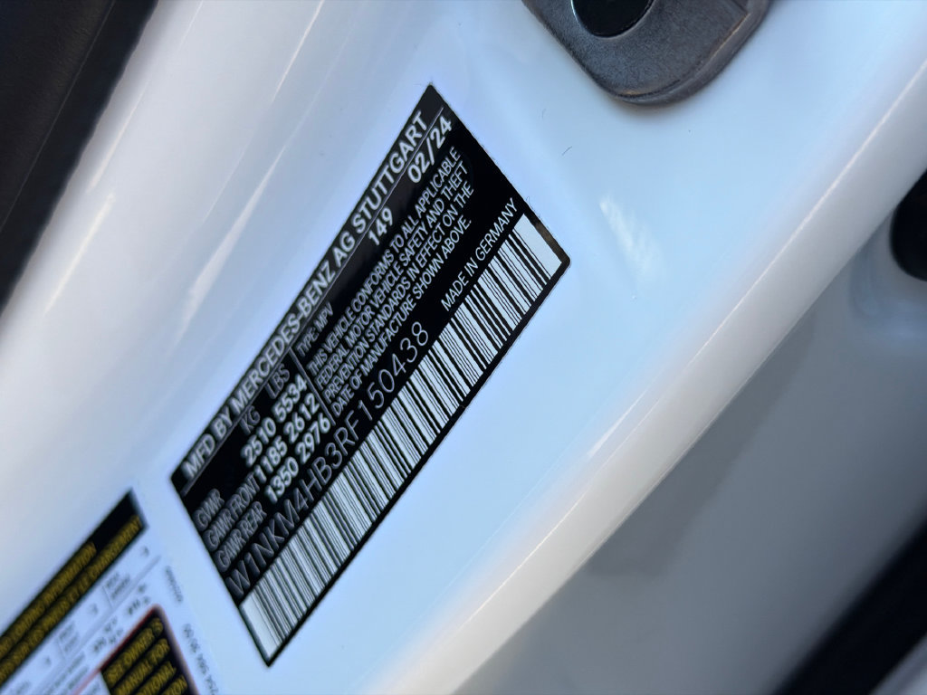 Used 2024 Mercedes-Benz GLC 300 4MATIC image 17