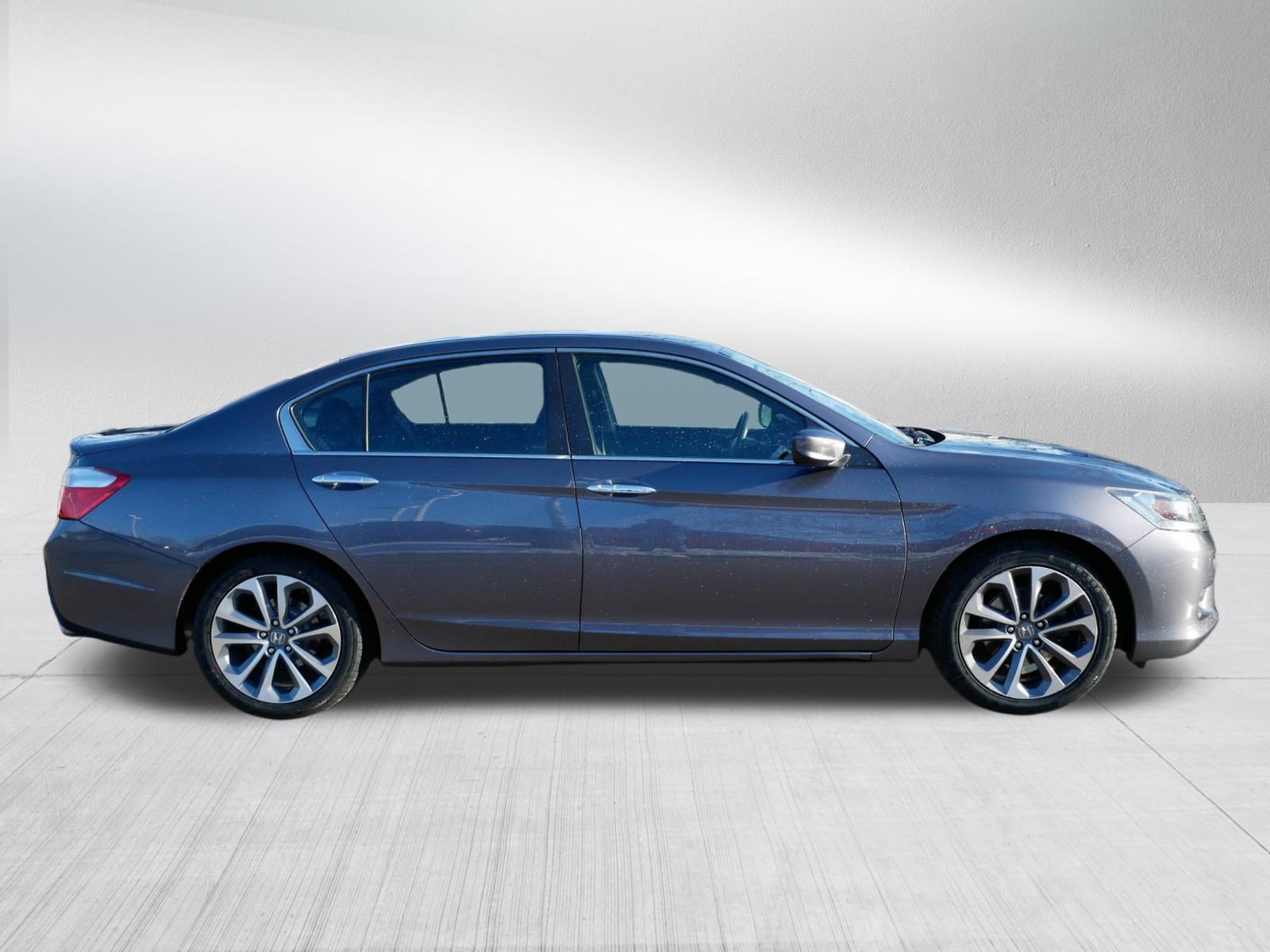 Used 2014 Honda Accord Sport image 7